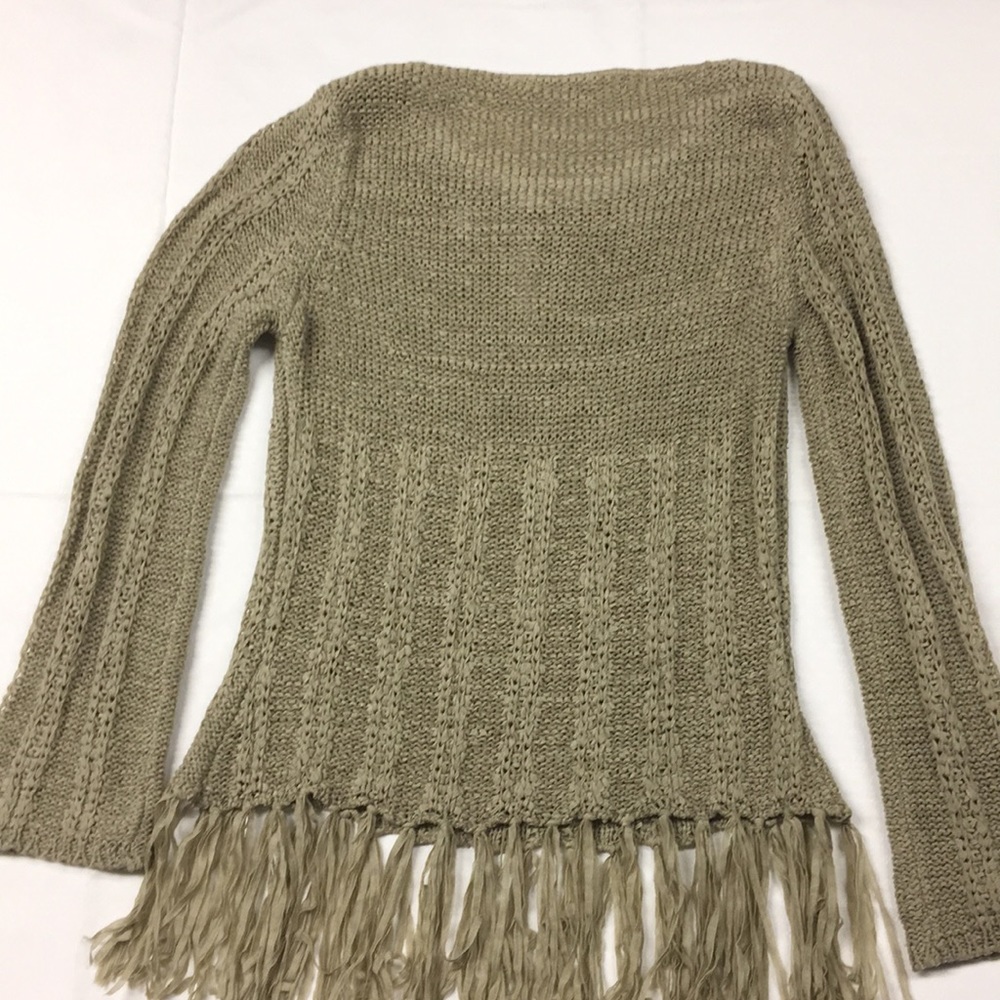 Sweater - Picture 5 of 5